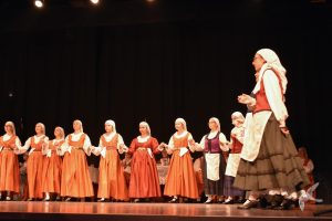 2020 “Πιάστε το χορό μικροί, μεγάλοι”