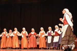 2020 “Πιάστε το χορό μικροί, μεγάλοι”