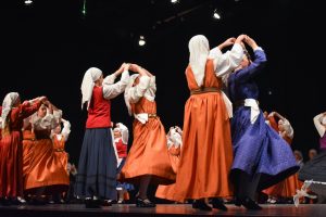 2020 “Πιάστε το χορό μικροί, μεγάλοι”