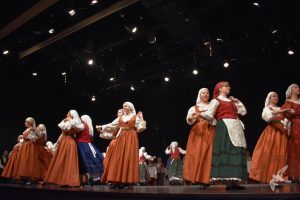 2020 “Πιάστε το χορό μικροί, μεγάλοι”