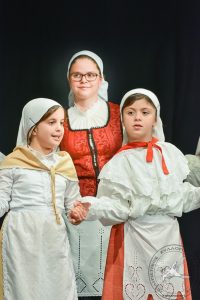 2018 “Πιάστε το χορό μικροί, μεγάλοι”