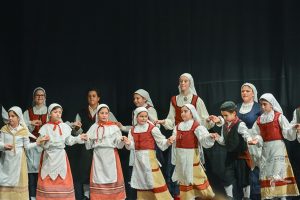 2018 “Πιάστε το χορό μικροί, μεγάλοι”