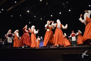 2020 “Πιάστε το χορό μικροί, μεγάλοι”