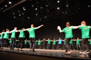 2015 “Χορεύω, παίζω και χαμογελώ”