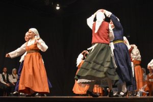 2020 “Πιάστε το χορό μικροί, μεγάλοι”