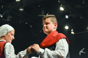 2018 “Πιάστε το χορό μικροί, μεγάλοι”