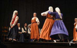 2020 “Πιάστε το χορό μικροί, μεγάλοι”