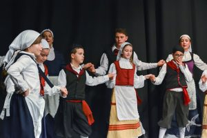 2018 “Πιάστε το χορό μικροί, μεγάλοι”