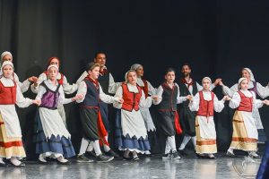 2018 “Πιάστε το χορό μικροί, μεγάλοι”