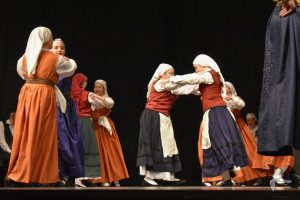 2020 “Πιάστε το χορό μικροί, μεγάλοι”