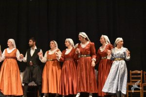 2020 “Πιάστε το χορό μικροί, μεγάλοι”