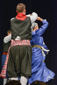 2018 “Πιάστε το χορό μικροί, μεγάλοι”