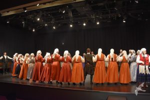 2020 “Πιάστε το χορό μικροί, μεγάλοι”