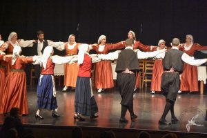 2020 “Πιάστε το χορό μικροί, μεγάλοι”