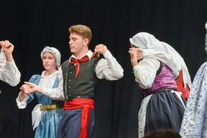 2018 “Πιάστε το χορό μικροί, μεγάλοι”