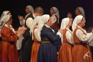 2020 “Πιάστε το χορό μικροί, μεγάλοι”