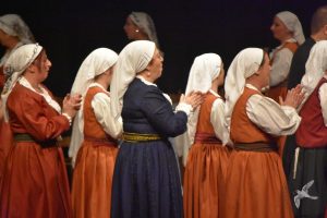 2020 “Πιάστε το χορό μικροί, μεγάλοι”