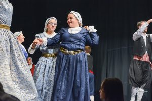 2018 “Πιάστε το χορό μικροί, μεγάλοι”