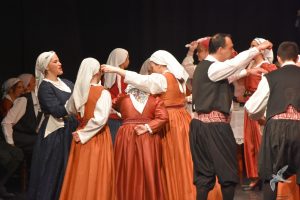 2020 “Πιάστε το χορό μικροί, μεγάλοι”