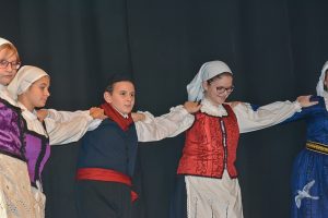 2018 “Πιάστε το χορό μικροί, μεγάλοι”