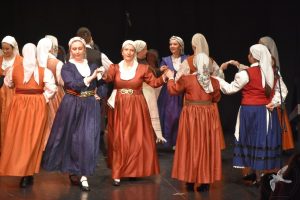 2020 “Πιάστε το χορό μικροί, μεγάλοι”