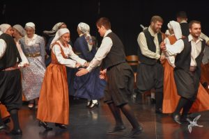 2020 “Πιάστε το χορό μικροί, μεγάλοι”