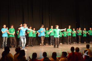 2015 “Χορεύω, παίζω και χαμογελώ”