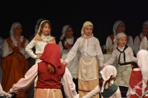 2020 “Πιάστε το χορό μικροί, μεγάλοι”