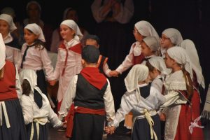 2020 “Πιάστε το χορό μικροί, μεγάλοι”