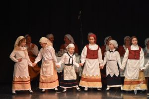 2020 “Πιάστε το χορό μικροί, μεγάλοι”