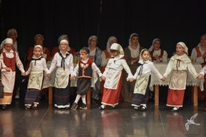 2020 “Πιάστε το χορό μικροί, μεγάλοι”