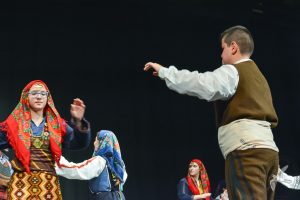 2018 “Πιάστε το χορό μικροί, μεγάλοι”