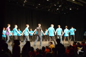 2015 “Χορεύω, παίζω και χαμογελώ”