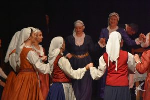 2020 “Πιάστε το χορό μικροί, μεγάλοι”