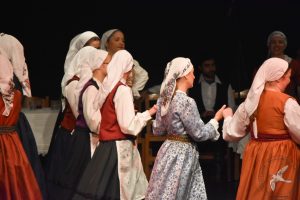 2020 “Πιάστε το χορό μικροί, μεγάλοι”