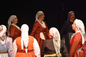 2020 “Πιάστε το χορό μικροί, μεγάλοι”