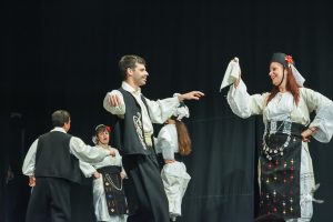 2018 “Πιάστε το χορό μικροί, μεγάλοι”