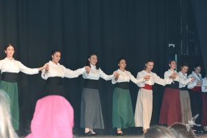 2018 “Πιάστε το χορό μικροί, μεγάλοι”