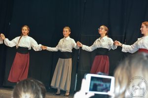 2018 “Πιάστε το χορό μικροί, μεγάλοι”