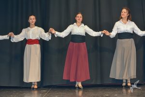 2018 “Πιάστε το χορό μικροί, μεγάλοι”