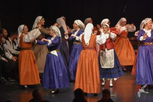 2020 “Πιάστε το χορό μικροί, μεγάλοι”