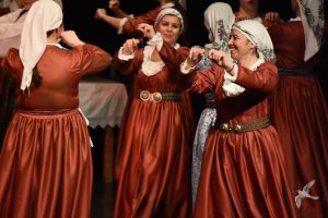 2020 “Πιάστε το χορό μικροί, μεγάλοι”