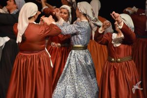 2020 “Πιάστε το χορό μικροί, μεγάλοι”