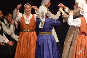 2020 “Πιάστε το χορό μικροί, μεγάλοι”