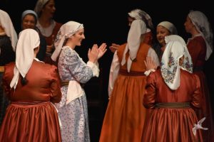 2020 “Πιάστε το χορό μικροί, μεγάλοι”