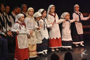 2020 “Πιάστε το χορό μικροί, μεγάλοι”