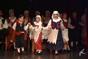 2020 “Πιάστε το χορό μικροί, μεγάλοι”