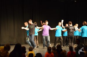 2015 “Χορεύω, παίζω και χαμογελώ”