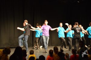 2015 “Χορεύω, παίζω και χαμογελώ”