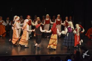 2020 “Πιάστε το χορό μικροί, μεγάλοι”